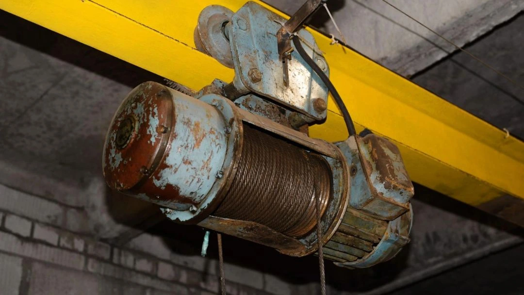 Ilustrasi electric chain hoist
